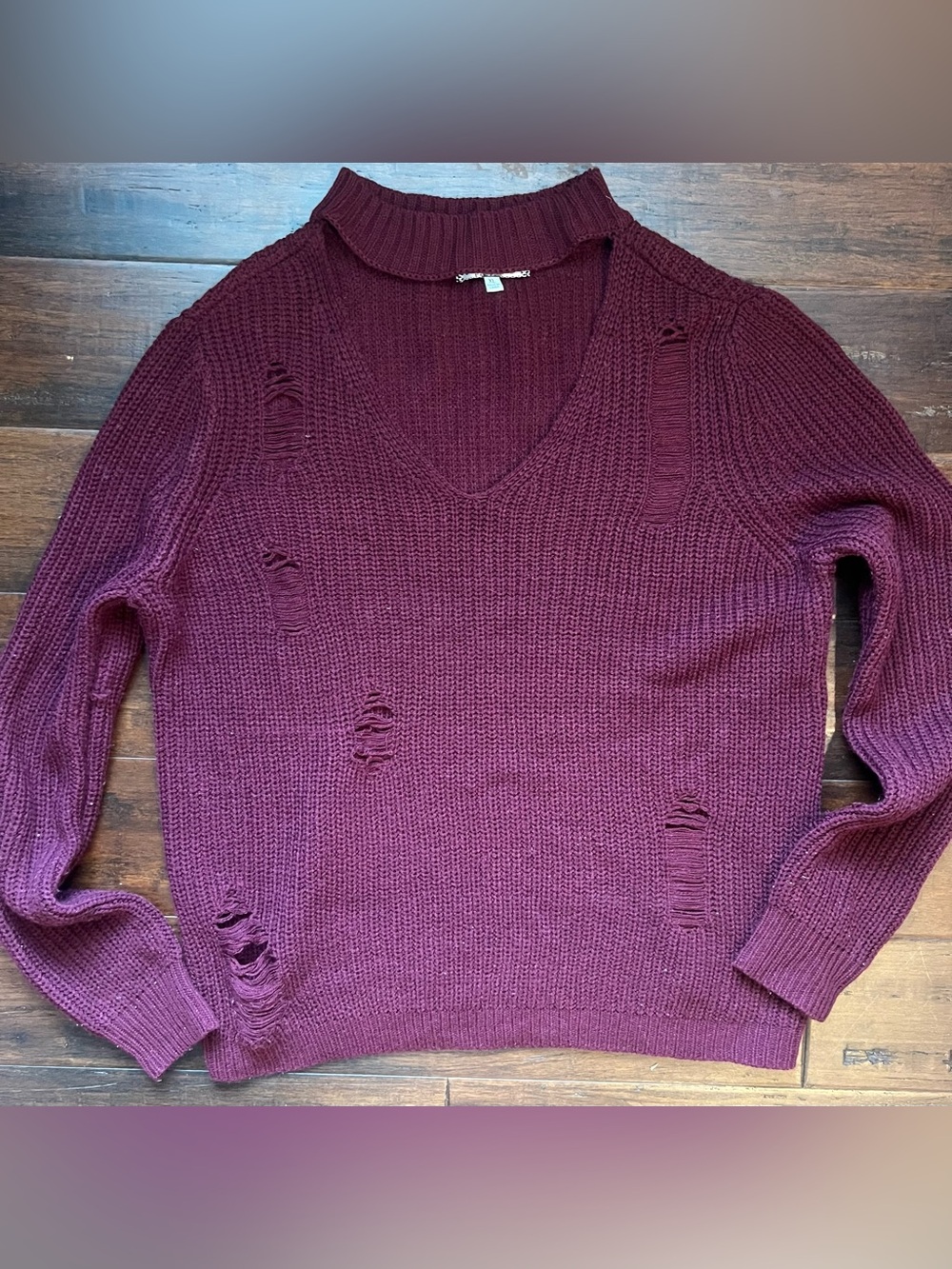 Crave Fame Women's Distressed V-Neck Sweater - Burgundy